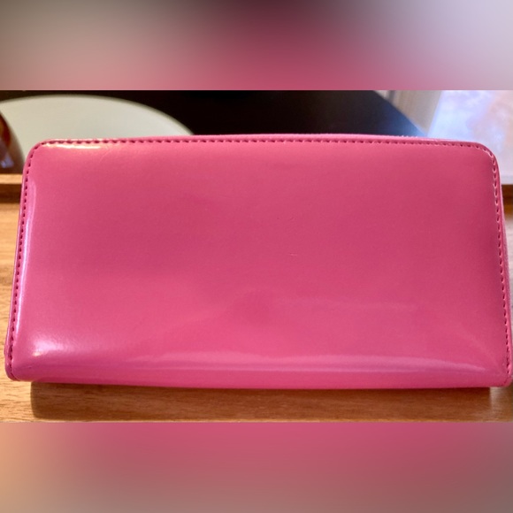 Folli Follie Pink Patent Leather Zip Around Wallet - Picture 3 of 11